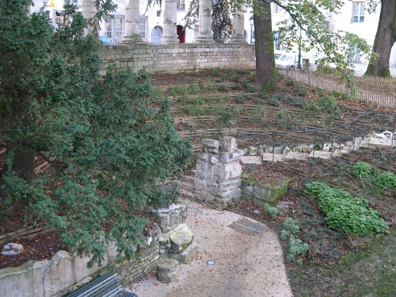  ruines du square Castan, vestiges romains